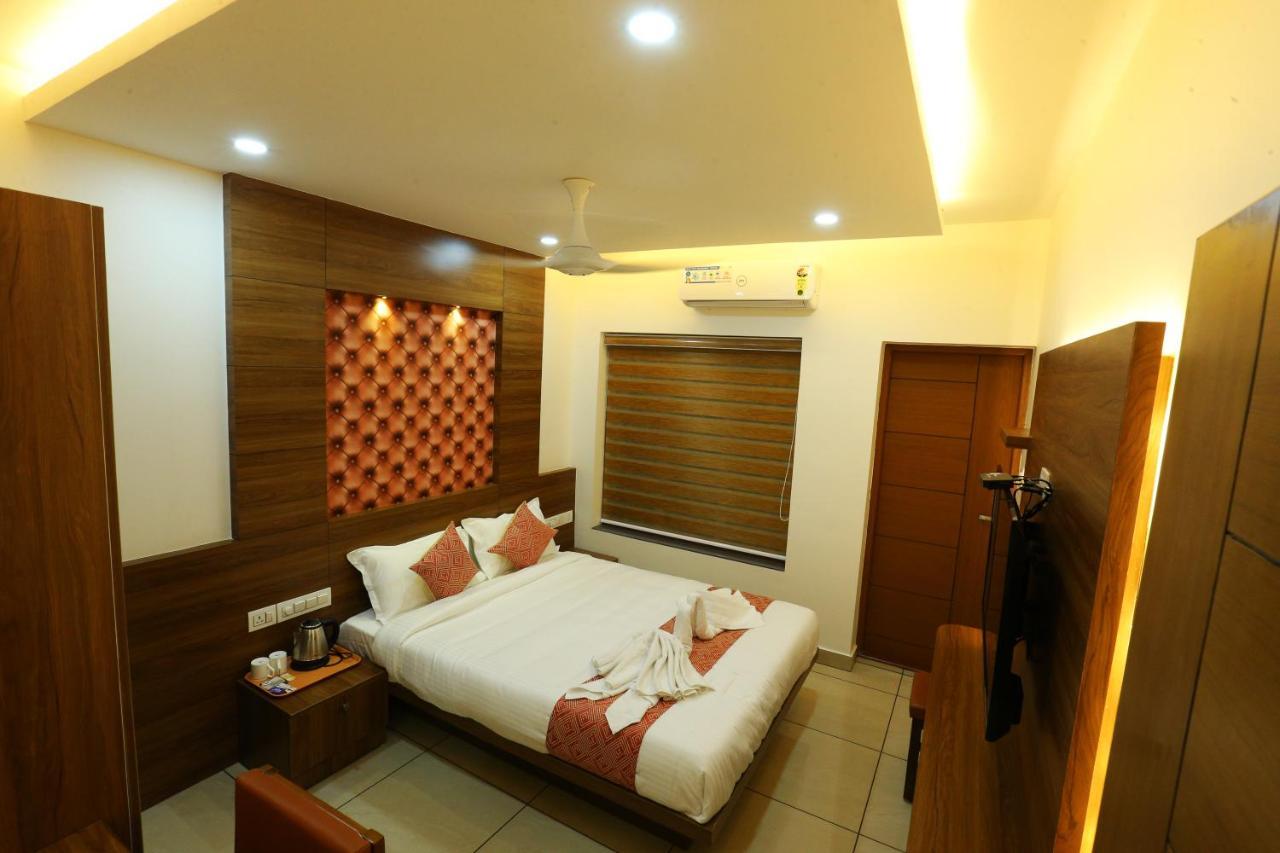 Ahlan Luxury Rooms Kochi Kültér fotó