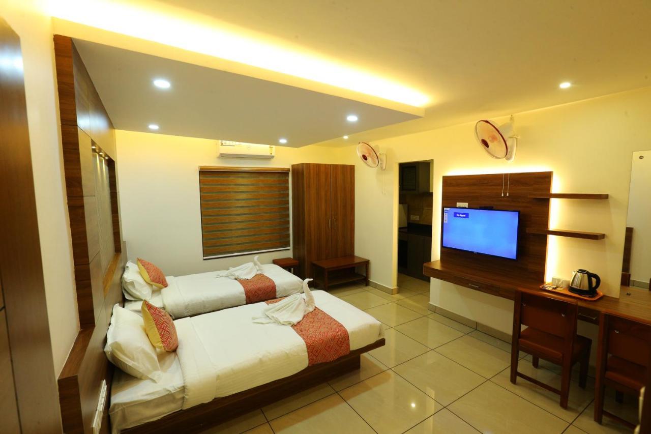 Ahlan Luxury Rooms Kochi Kültér fotó